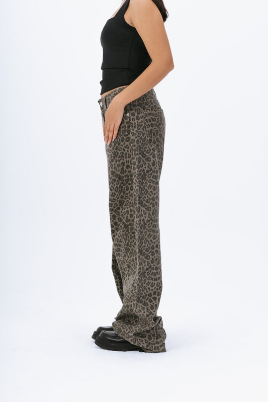 Leopard print jeans