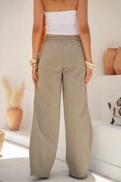 Nomad Pants in Olive